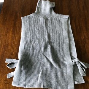 Athleta tie side sleeveless turtleneck